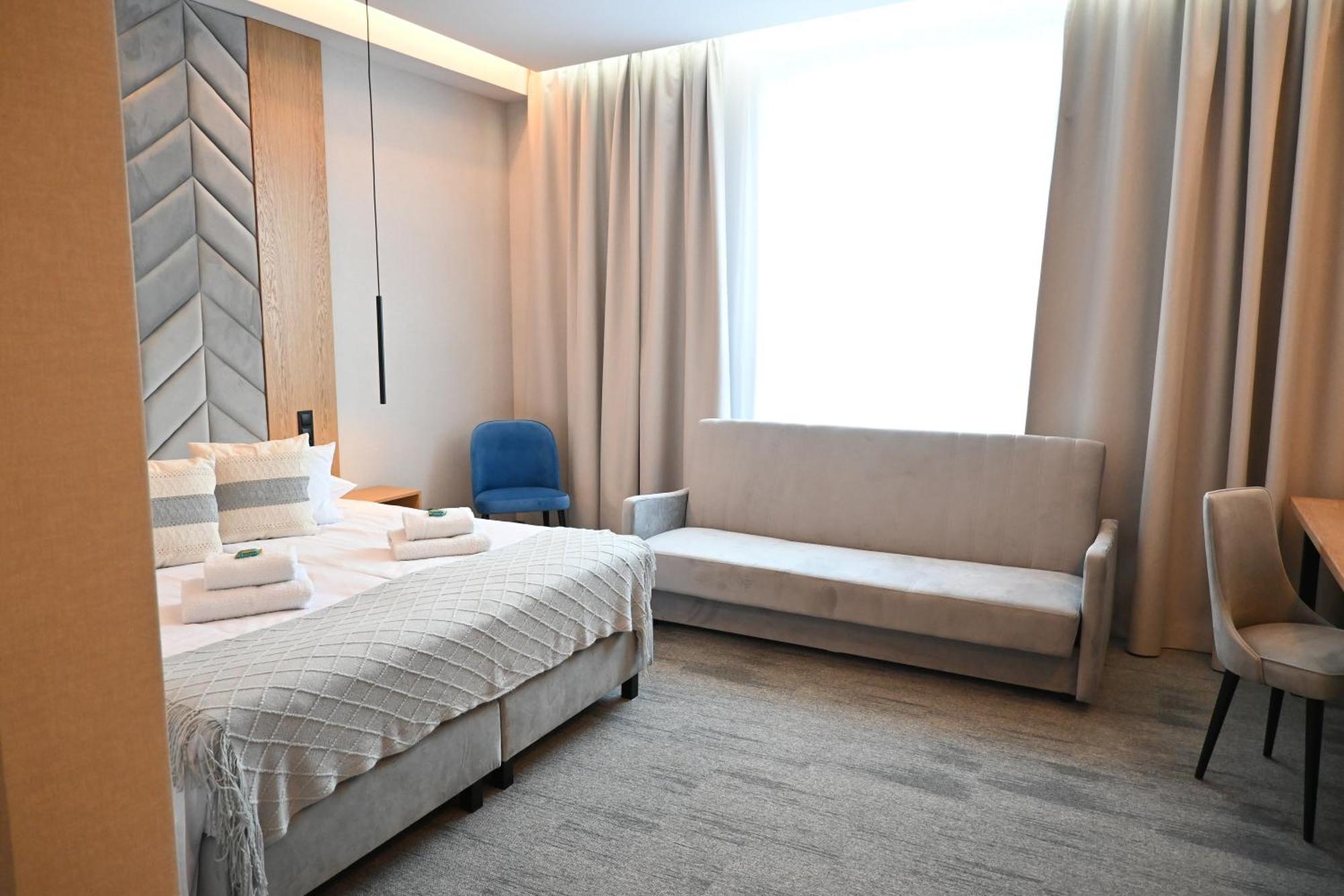 Hotel Centrum Мальборк Экстерьер фото