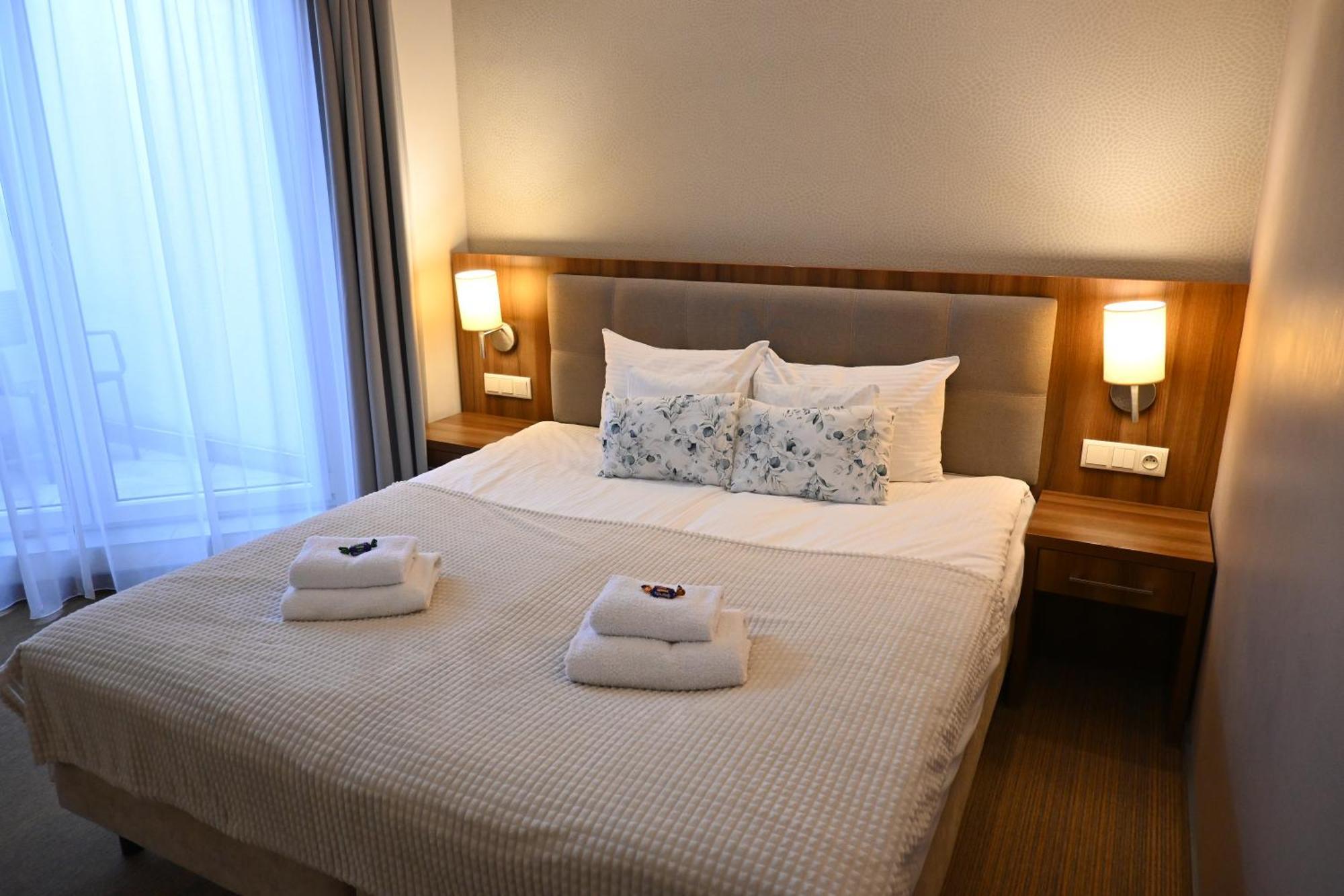 Hotel Centrum Мальборк Экстерьер фото