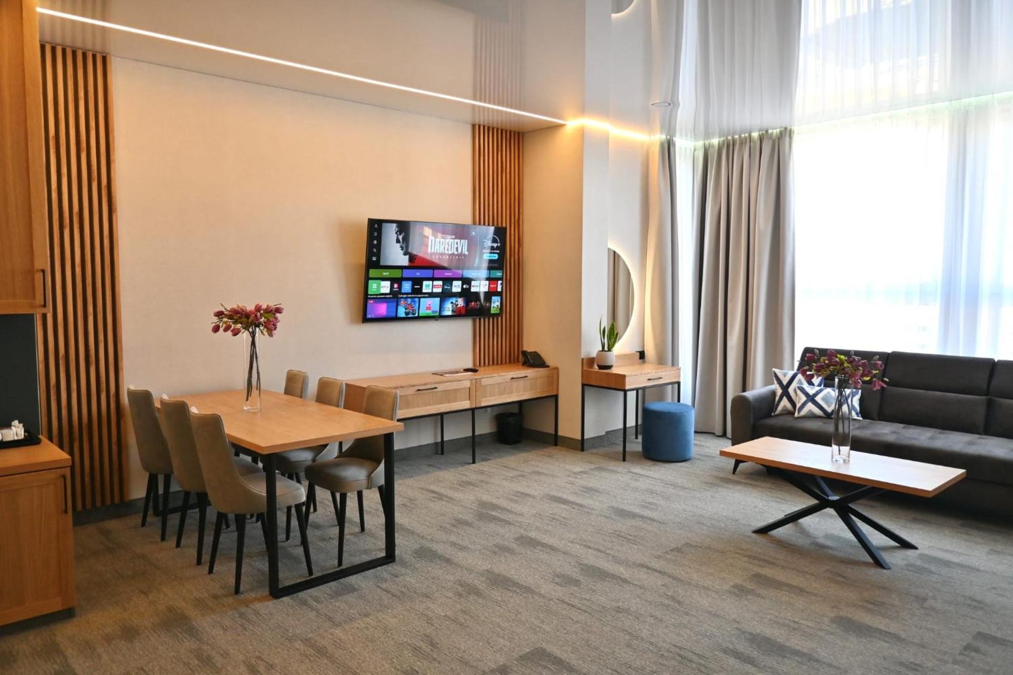 Hotel Centrum Мальборк Экстерьер фото